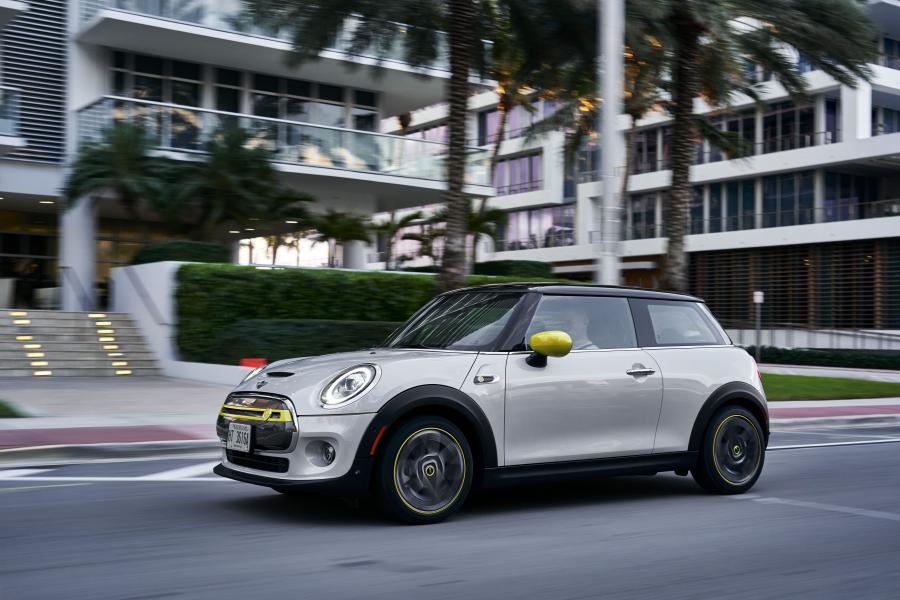  Mini Cooper SE (F56) 2020 года  (NA) (фото 70 из 342)